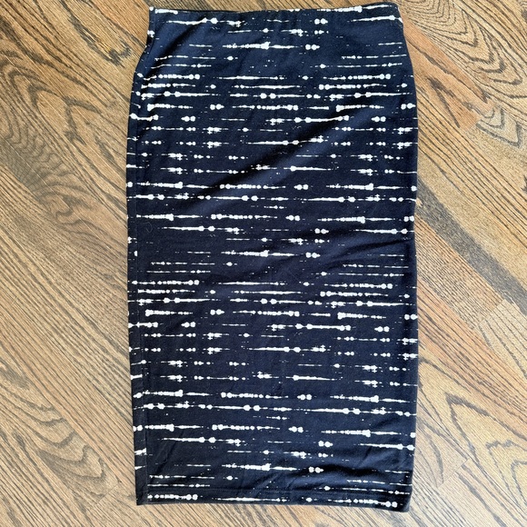 Abstract stripes knee length skirt pull over high waist business work casual - Picture 3 of 8